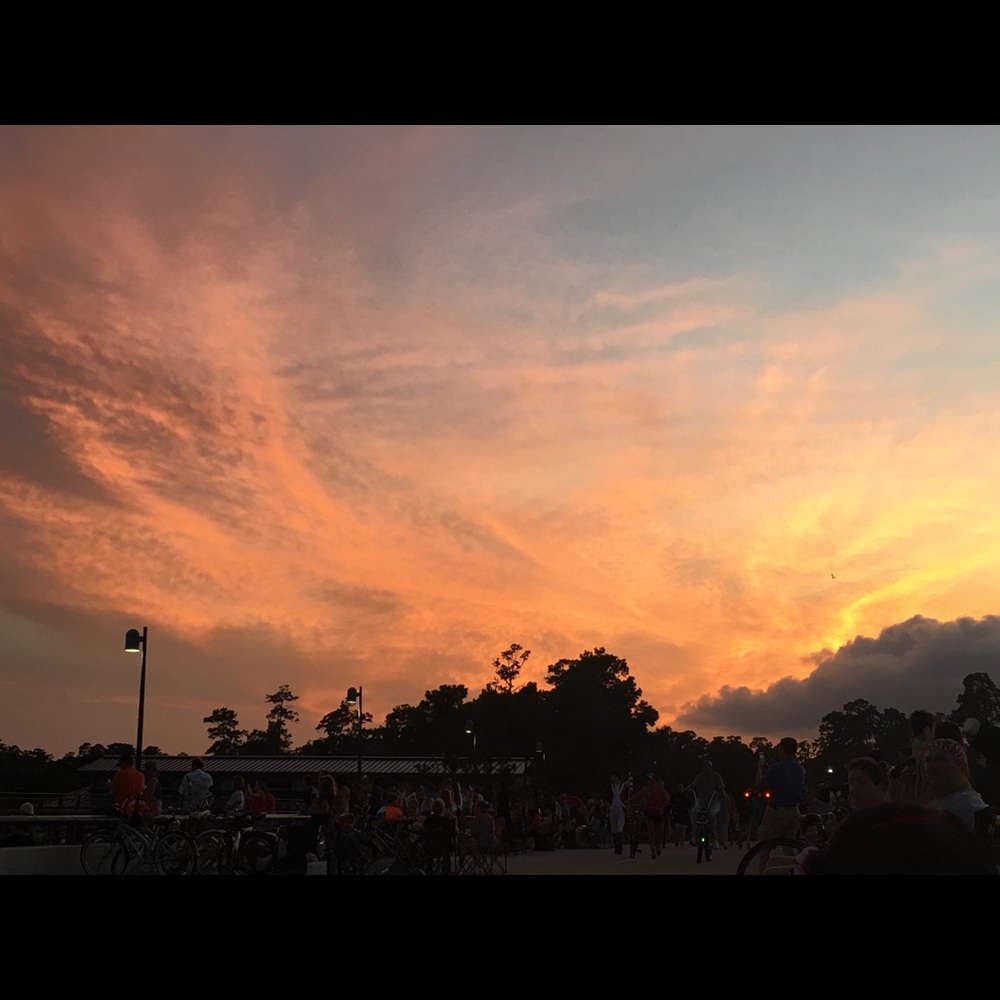 Meet your Posher, Azi